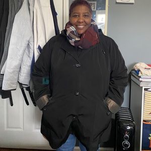 Meet your Posher, Generia